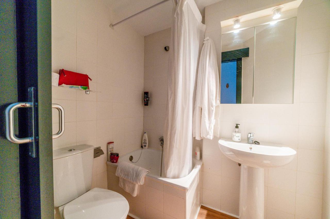 Micampus Logrono Student Residence Bagian luar foto